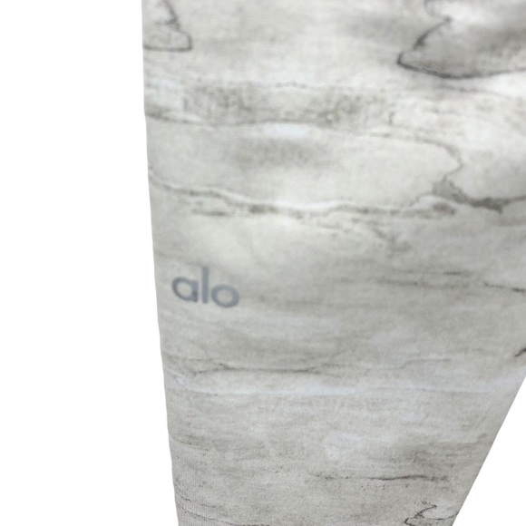Alo Yoga White and Gray Airbrushed Marbled Full Length Leggings Size XS - Picture 4 of 10